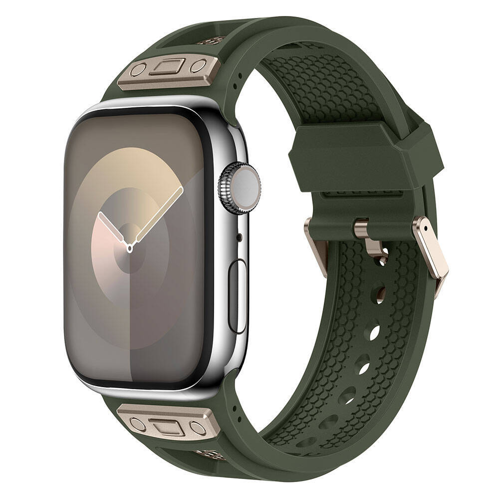 Apple Watch 44mm Zore KRD-117 Hava Alabilen Delikli Metal Süslemeli Desenli Silikon Kordon - 4