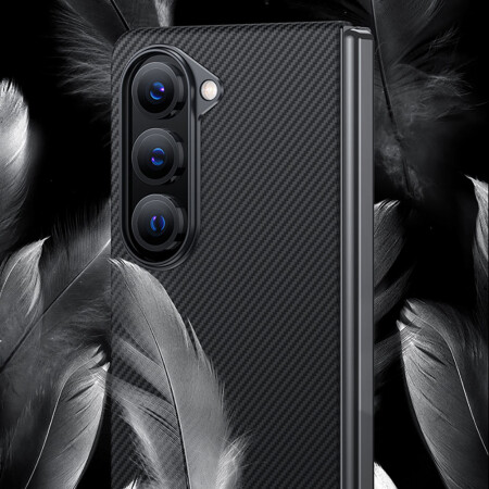 Galaxy Z Fold 5 Kılıf Magsafe Özellikli Karbon Fiber Benks Essential 600D Kevlar Kapak - 11