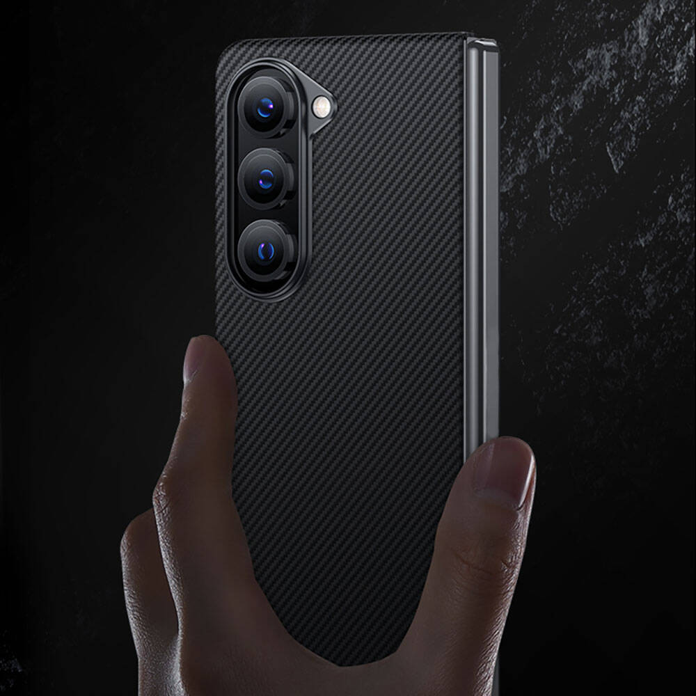 Galaxy Z Fold 5 Kılıf Magsafe Özellikli Karbon Fiber Benks Essential 600D Kevlar Kapak - 13